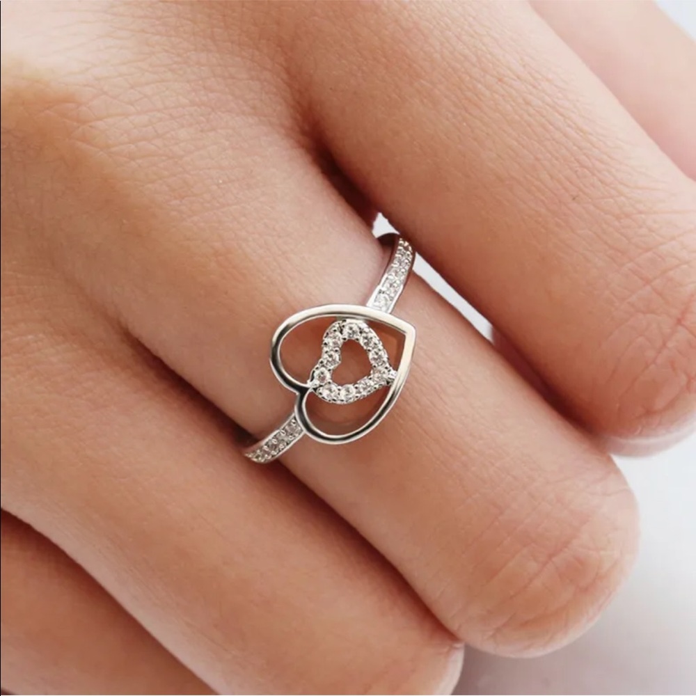 New Cute Heart Shape 925 Silver Diamond Ring - Picture 2 of 4